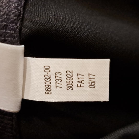 Athleta women's  black Sonar Angle Aura legging size small - Picture 7 of 7